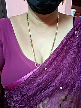 Snapshot of ananya956 chatting on October 8, 7:39 am ananya956 online show from October 8, 7:39 am