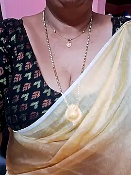 Snapshot of ananya956 chatting on October 22, 10:37 am ananya956 online show from October 22, 10:37 am