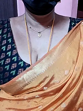 Snapshot of ananya956 chatting on November 7, 2:06 pm ananya956 online show from November 7, 2:06 pm