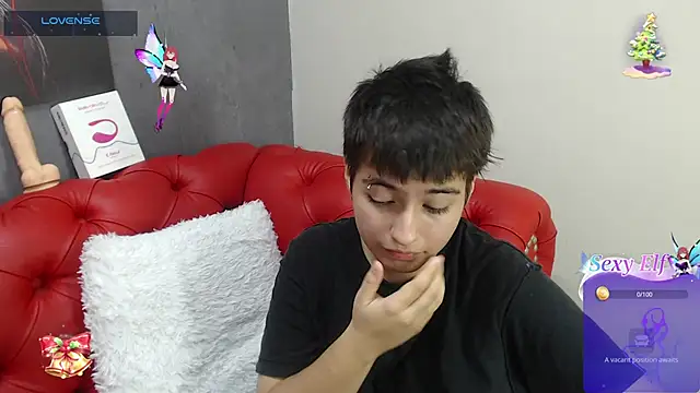 Snapshot of Bryce_Evans chatting on December 13, 3:21 pm Bryce Evans online show from December 13, 3:21 pm