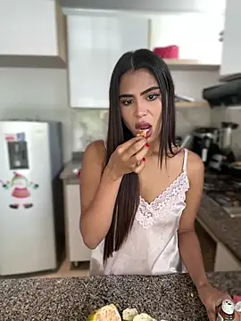 HaileyBaldwin online show from January 9, 7:18 pm