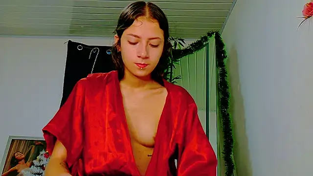 scarlet-jonesx online show from January 15, 11:08 pm