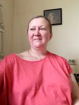 blondyaguar online show from June 19, 9:57 am