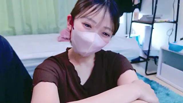 Snapshot of neruneruru chatting on June 11, 6:11 am neruneruru online show from June 11, 6:11 am