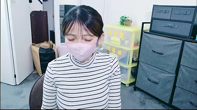Snapshot of neruneruru chatting on July 8, 12:20 pm neruneruru online show from July 8, 12:20 pm