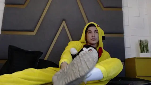 Snapshot of Karimferrer chatting on February 13, 3:35 am Karimferrer online show from February 13, 3:35 am