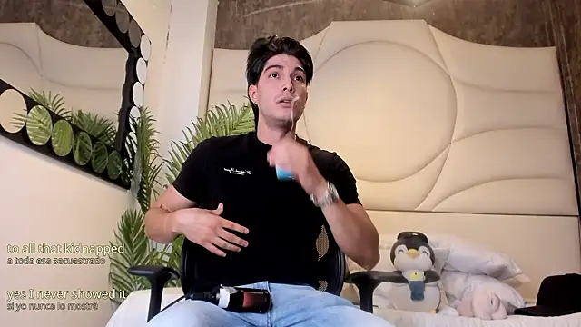 Snapshot of Karimferrer chatting on February 26, 4:11 am Karimferrer online show from February 26, 4:11 am