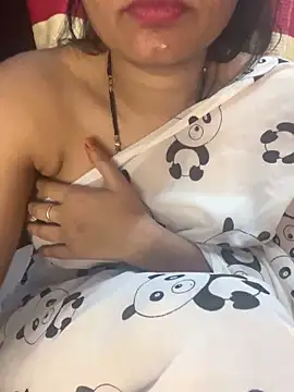 Spicy sari girl online show from March 21, 1:13 am