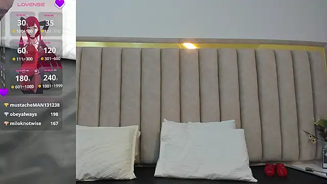 FreyaMoller online show from December 15, 1:13 am