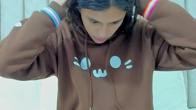 FreyaMoller online show from November 4, 7:13 pm