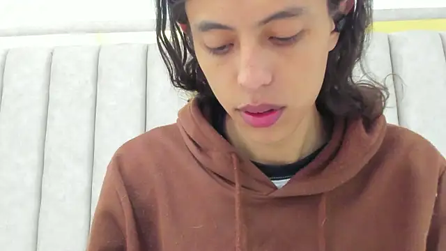 FreyaMoller online show from March 27, 7:24 pm