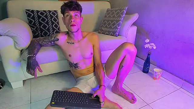 french sexx online show from December 16, 5:23 am