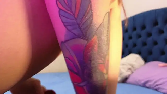 Snapshot of kimmie_meow chatting on October 27, 6:34 pm kimmie meow online show from October 27, 6:34 pm