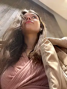 Snapshot of Times__Square chatting on January 19, 5:15 am Times Square online show from January 19, 5:15 am