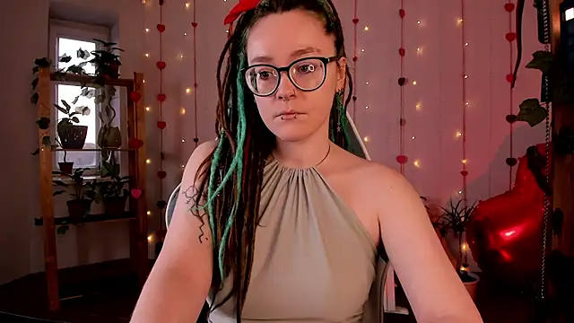 alisahug online show from February 10, 12:29 pm