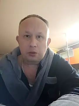 Snapshot of dikas45xxx chatting on January 11, 6:14 am dikas45xxx online show from January 11, 6:14 am