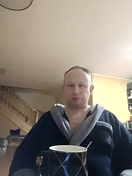 Snapshot of dikas45xxx chatting on January 12, 6:06 am dikas45xxx online show from January 12, 6:06 am