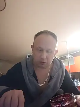 Snapshot of dikas45xxx chatting on January 25, 6:01 am dikas45xxx online show from January 25, 6:01 am