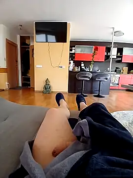 Snapshot of dikas45xxx chatting on February 15, 12:54 pm dikas45xxx online show from February 15, 12:54 pm