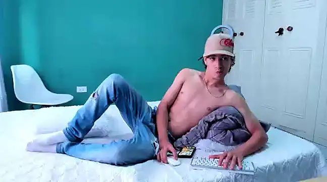 Chandler ken online show from January 4, 6:40 pm