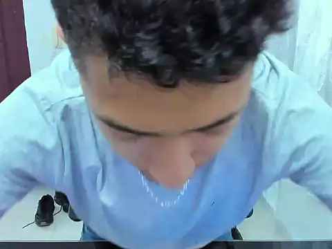 Chandler ken online show from October 2, 2:29 am