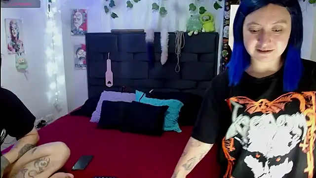 Snapshot of the_lesbian_game chatting on July 23, 6:06 pm the lesbian game online show from July 23, 6:06 pm