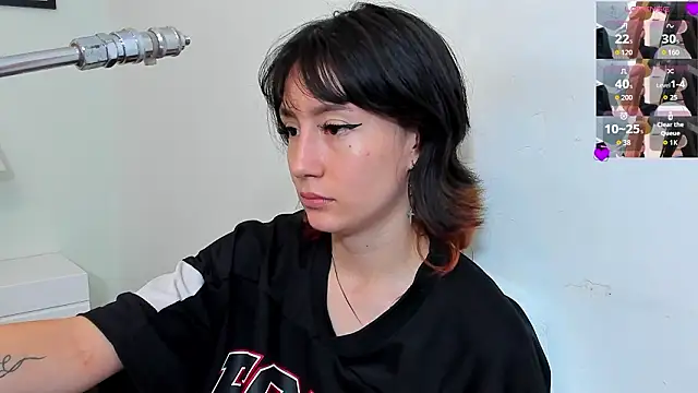 lizzy davis 1 online show from February 14, 3:58 am