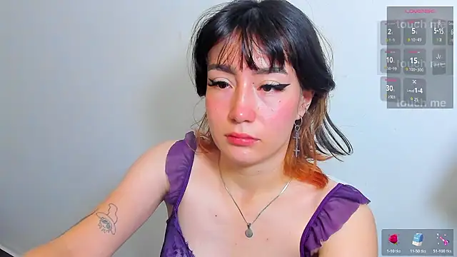 lizzy davis 1 online show from March 2, 5:08 am