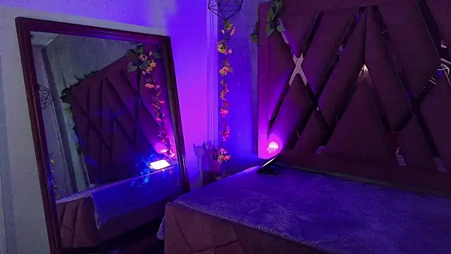 Haelycute online show from February 10, 11:36 am