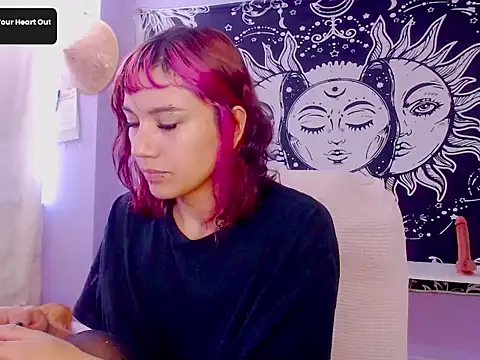 Snapshot of melissahowl chatting on August 1, 9:03 pm melissahowl online show from August 1, 9:03 pm