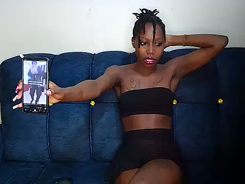 Snapshot of Sexyvyee_ chatting on February 18, 12:49 pm Sexyvyee online show from February 18, 12:49 pm