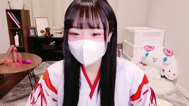 Snapshot of Mia--meow chatting on December 31, 10:58 am Mia--meow online show from December 31, 10:58 am