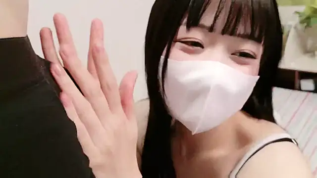 Snapshot of Mia--meow chatting on January 2, 4:13 pm Mia--meow online show from January 2, 4:13 pm