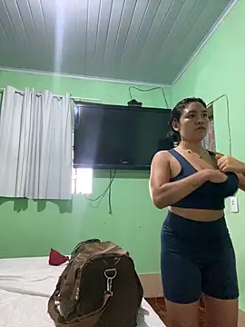 katrienee online show from February 26, 5:50 pm