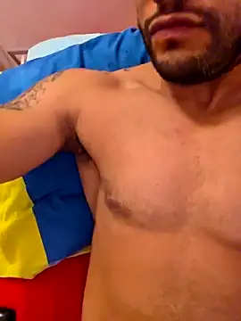 Macholatino8611 online show from October 15, 5:24 pm