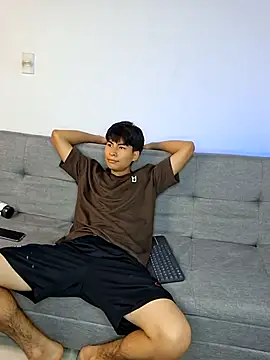  Ottis  online show from December 1, 10:59 pm