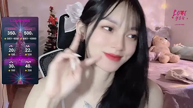 Snapshot of ___Nari___ chatting on January 7, 5:33 am Nari online show from January 7, 5:33 am