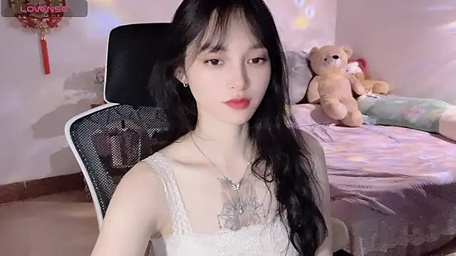Snapshot of ___Nari___ chatting on February 22, 10:18 am Nari online show from February 22, 10:18 am