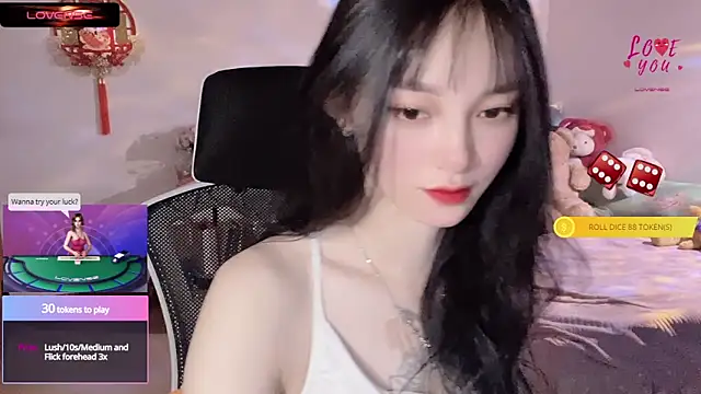 Snapshot of ___Nari___ chatting on March 9, 10:08 pm Nari online show from March 9, 10:08 pm
