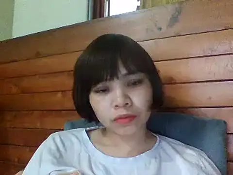 Angela-Eira online show from January 25, 9:15 am