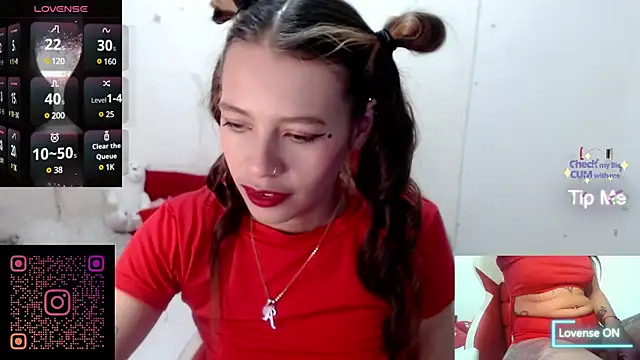 Snapshot of sweetlittlelisa chatting on January 10, 7:11 pm sweetlittlelisa online show from January 10, 7:11 pm