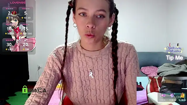 Snapshot of sweetlittlelisa chatting on March 5, 7:17 pm sweetlittlelisa online show from March 5, 7:17 pm