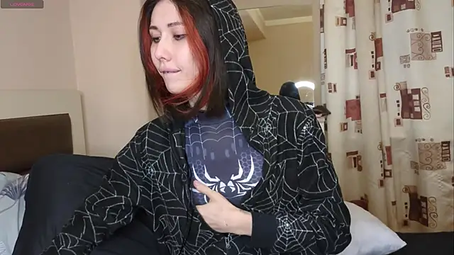 Snapshot of KawaiiNullify chatting on January 15, 5:40 am KawaiiNullify online show from January 15, 5:40 am