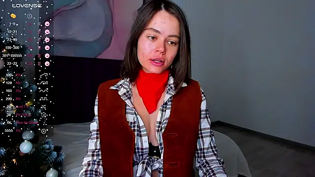 Kelly Cuutie online show from January 8, 1:30 am