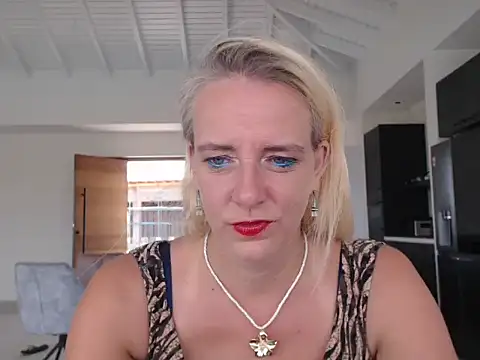 Wendysexyx online show from October 26, 3:07 pm