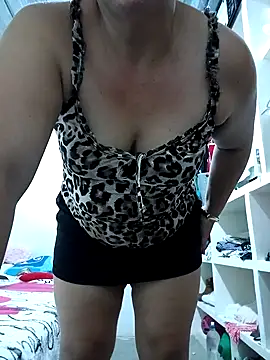 Snapshot of Fulopp15 chatting on December 20, 2:19 am Fulopp15 online show from December 20, 2:19 am