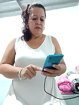 Snapshot of Fulopp15 chatting on January 5, 5:41 pm Fulopp15 online show from January 5, 5:41 pm