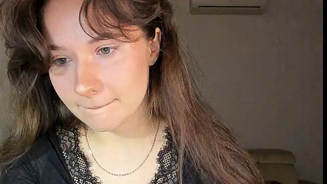 Snapshot of Lilith_lutherlow chatting on December 13, 5:05 am Lilith lutherlow online show from December 13, 5:05 am