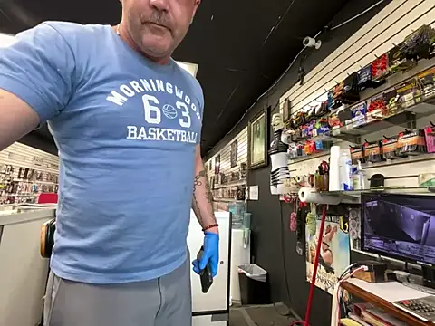 RawRyder8 online show from September 11, 10:10 pm