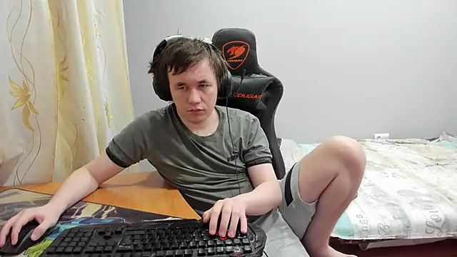 Snapshot of iliaskrislove chatting on February 5, 6:56 pm iliaskrislove online show from February 5, 6:56 pm